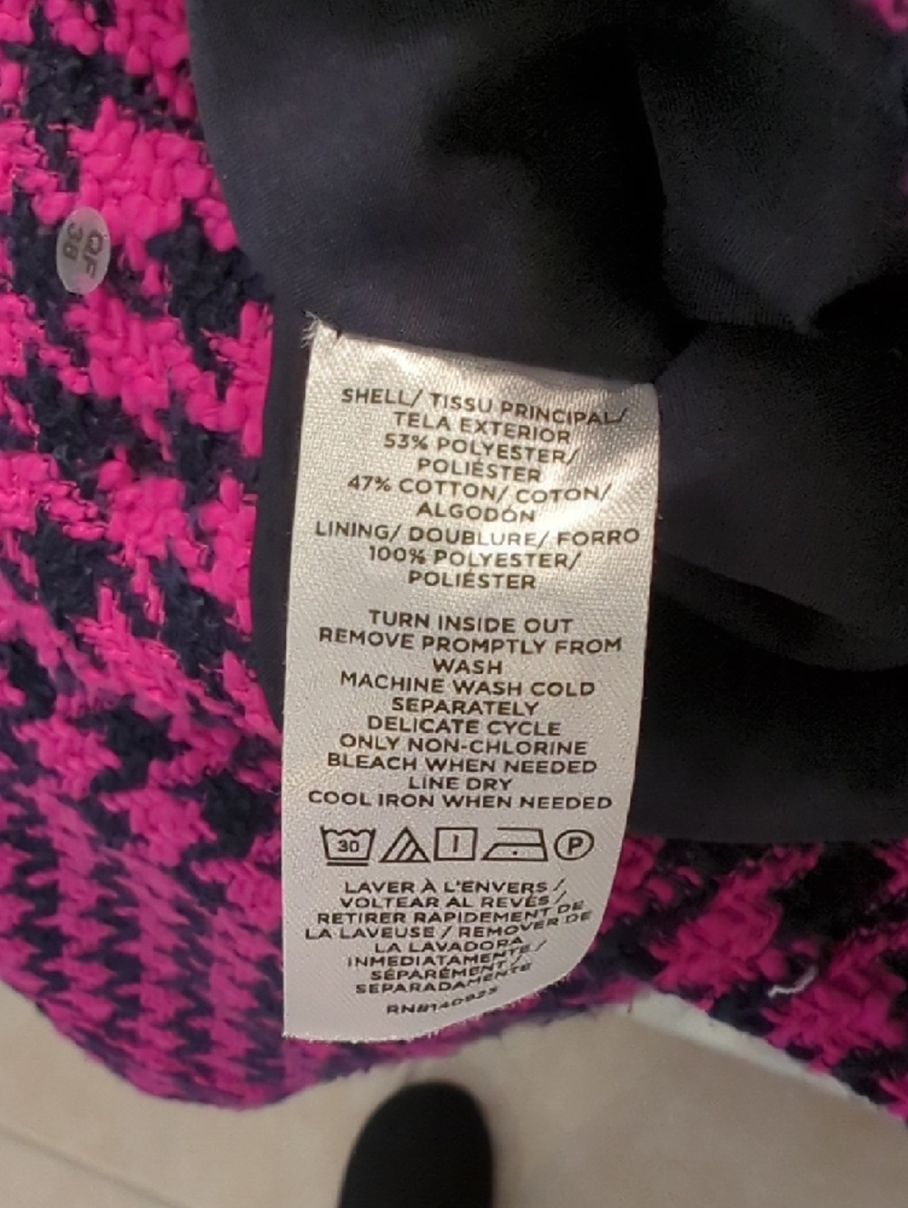 LOFT Hot Pink & Black Houndstooth Button-Up Jacket - Picture 4 of 4
